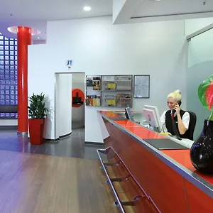 **** Hotel Lindner Am Dom, Part Of Jdv By Hyatt Germania