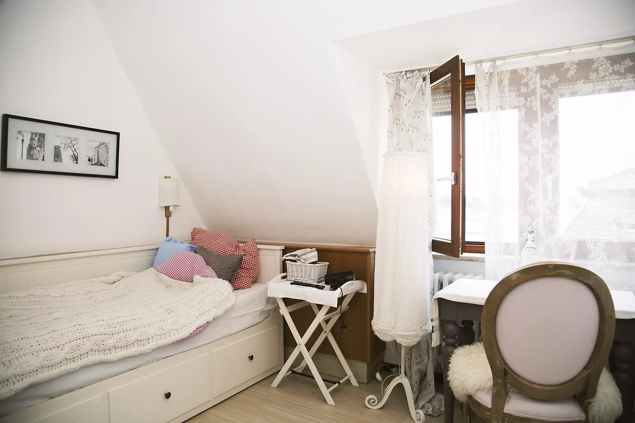 Hotel Barbarossa Garni Wuerzburg  Wurzburg